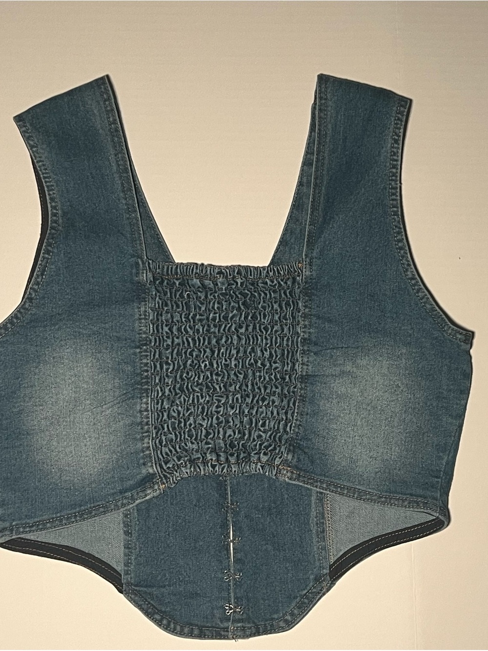 Subcategory selection for women's shorts - Picture 4 of 7